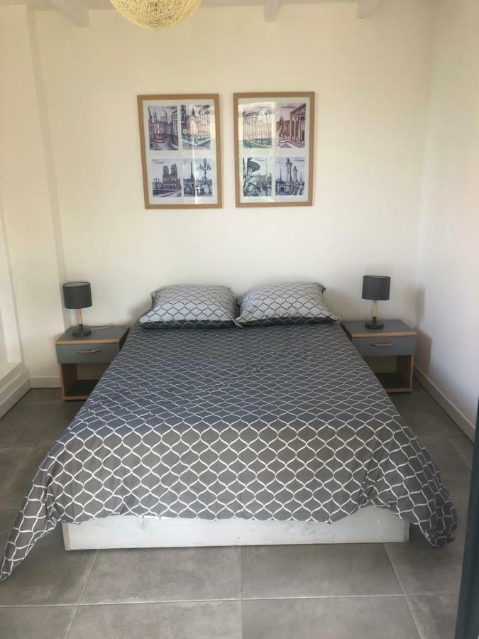 Agréable appartement à 2 pas des plages Le Gosier  Extérieur photo